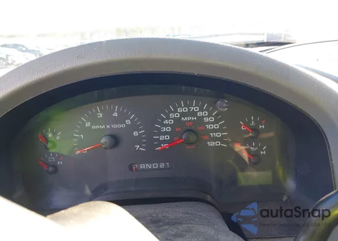 2005 Ford F-150 Stx/Xl/Xlt from USA, damaged, VIN 1FTRF12W05NA62683